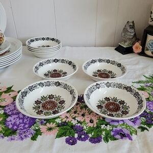 Vintage Kathie Winkle Bowls ROMANY By Broadhurst England Ironestone